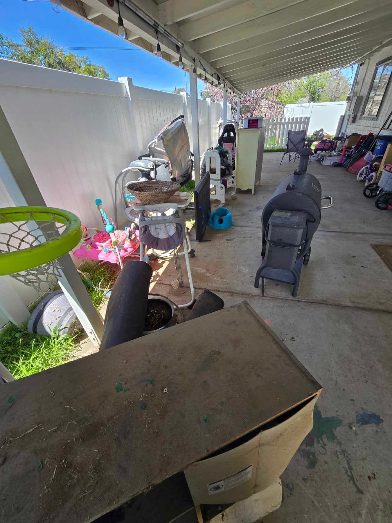 Patio Clutter Cleanup in Ramona